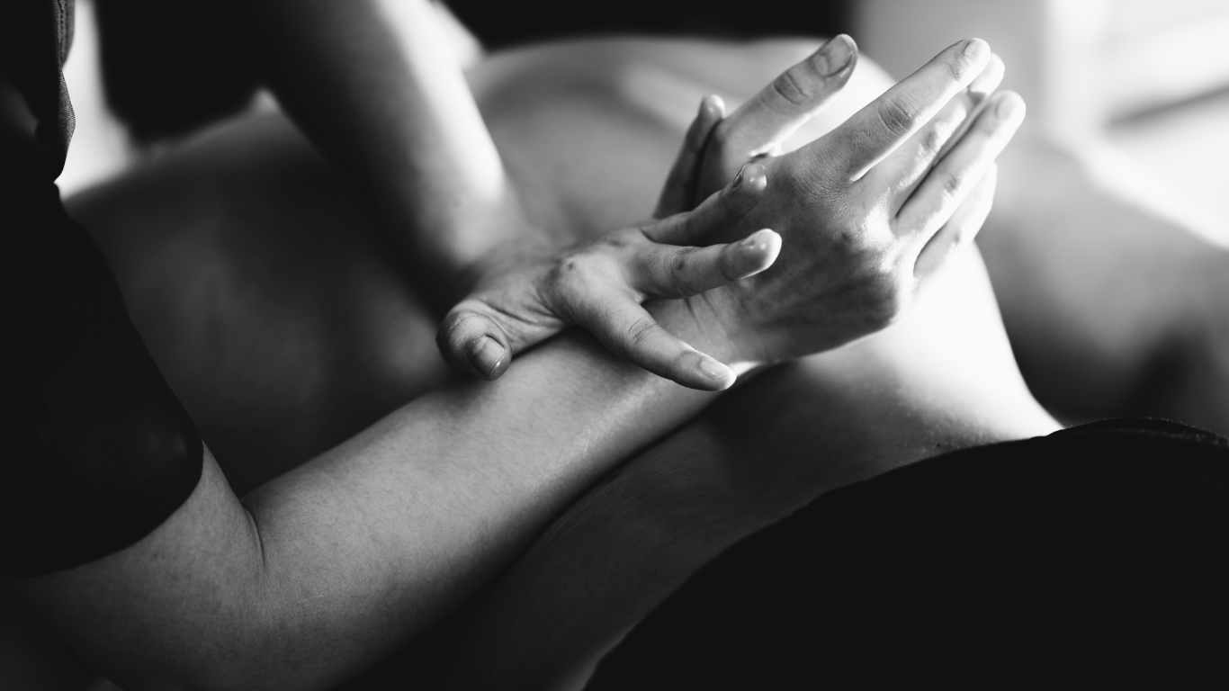 Illustration d'accueil, massage Tui Na du dos